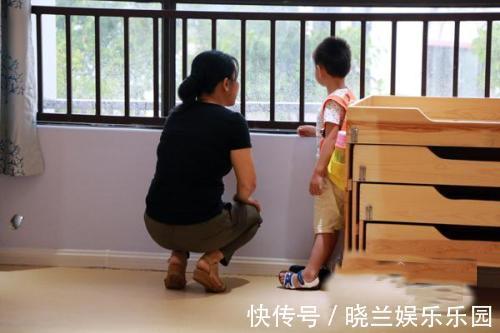 电视|“走开,你个老东西”,孙子指着爷爷骂,妈妈反手就给他一巴掌