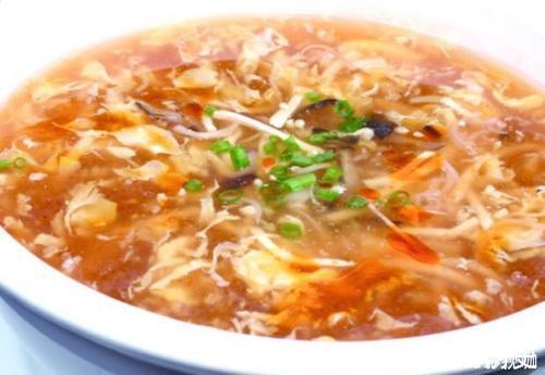 小媳妇|酸辣汤去湿气，好喝又开胃，是居家小媳妇的秘密武器哟！