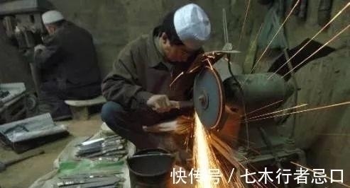 非物质文化遗产$一个民族的骄傲:经过千锤百炼锻造出来的保安腰刀