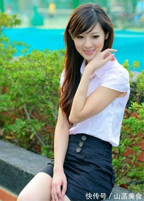 牛仔裤|美女模特:时尚牛仔裤简约穿搭,美的出众!
