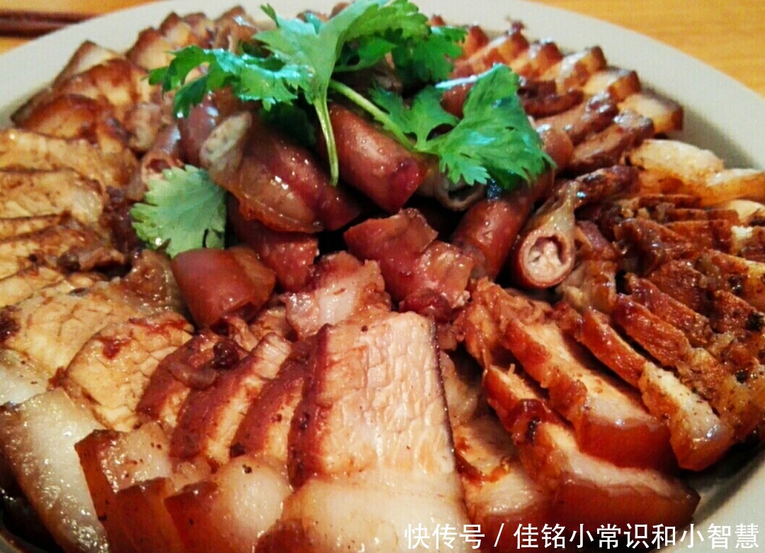  卤肉|潮汕卤肉，卤鹅各种卤菜拼盘都非常有名气，而且确实非常好吃
