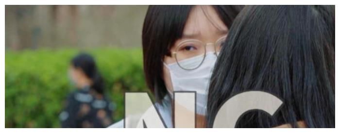 剧本|《五十公里桃花坞》被质疑有剧本，李雪琴搬箱反复拍摄，张翰无辜