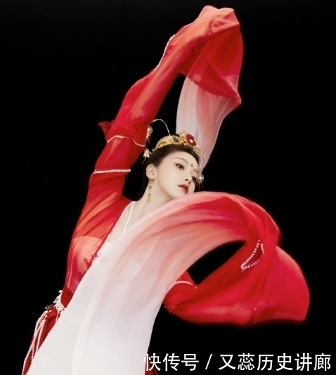 孟子義|出道即巔峰,談戀愛事業(yè)一落千丈,如今想靠《跑男》翻身?