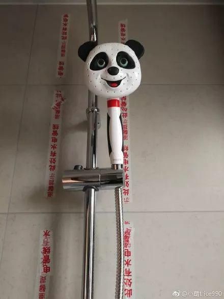 爸妈|花了20w装修新房，结果被爸妈装成了「主墓室」？？？哈哈哈哈哈
