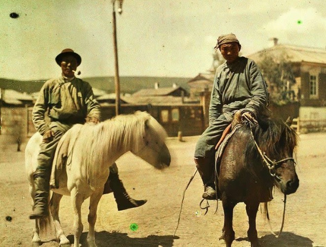 士兵|上世纪的珍贵彩照:士兵们精神抖擞,囚犯求生欲很强