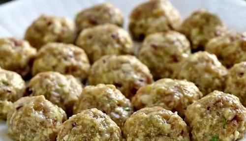  冬天，多给孩子做它吃，蒸一蒸营养又清淡，隔三差五吃滋补又保暖