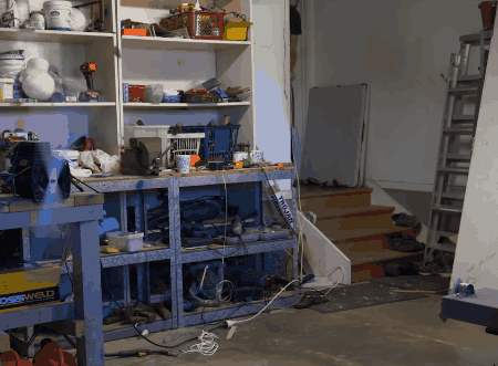 阿列克萨|为了验证商场测体温是不是形式,油管博主把脑门捂到48度