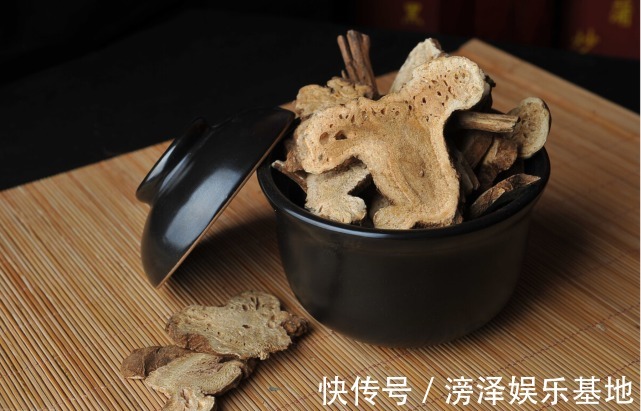 白术|白术有什么功效?提醒:白术虽好,2种情况不适合吃