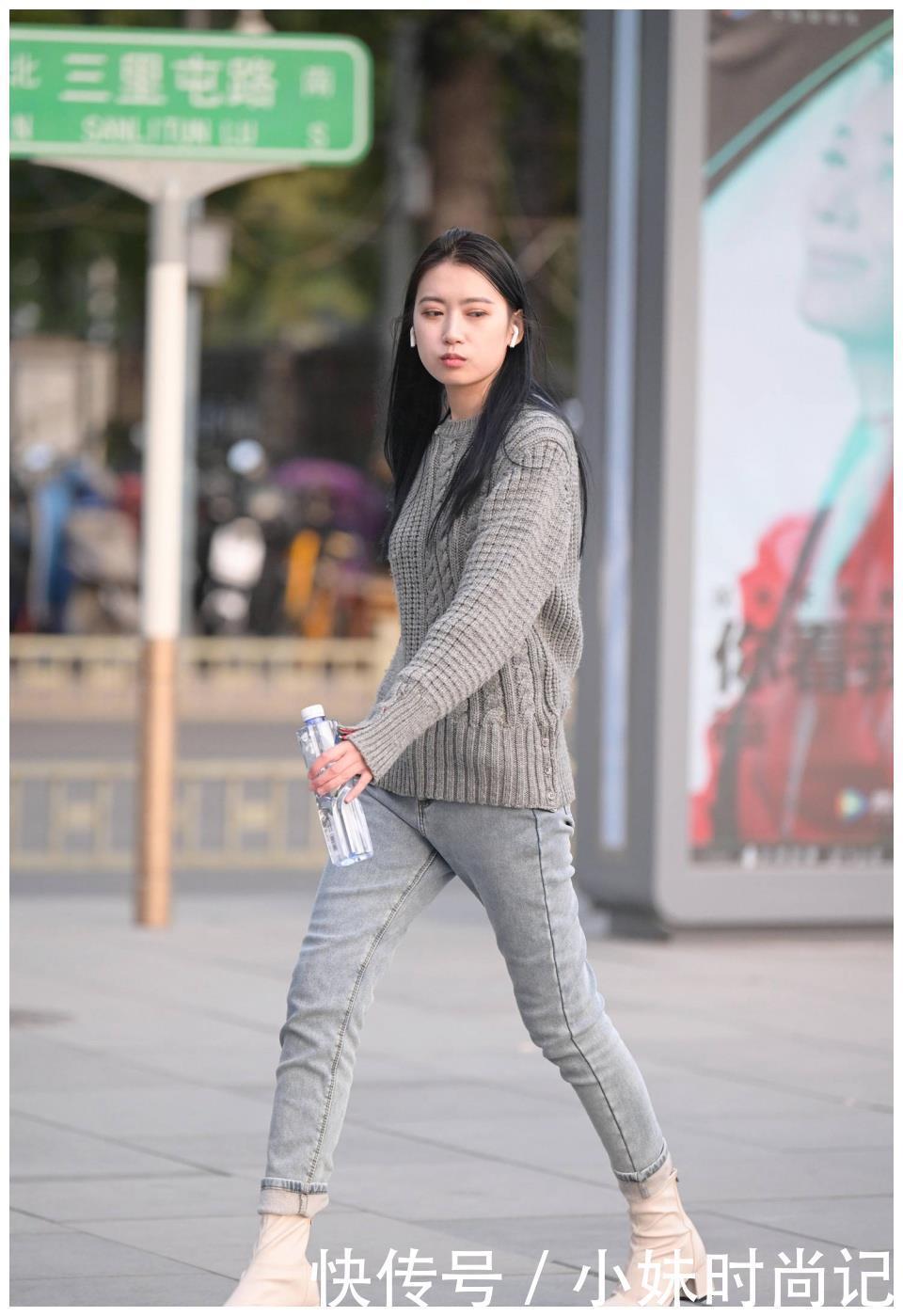 短靴|穿搭简便的牛仔裤,选长靴还是短靴来衬托,高跟款式会更好么?