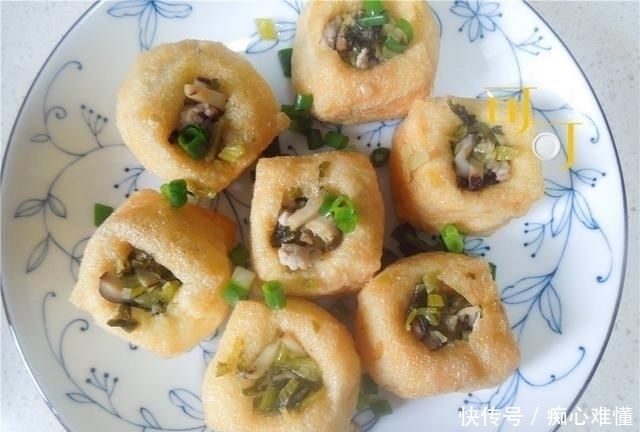 餐馆|油豆腐这么做你估计没尝过,农家餐馆里卖30元,2分钟你就能学会