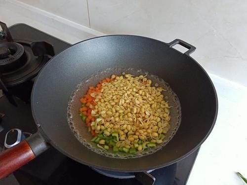 清清爽爽4个菜,20分钟上桌,有荤有素营养全,儿子说个个都好吃