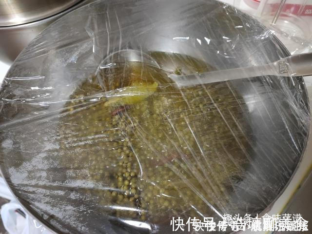 正确做法|花椒油直接用油炸不对，大厨教你正确做法，又香又麻，方法还简单