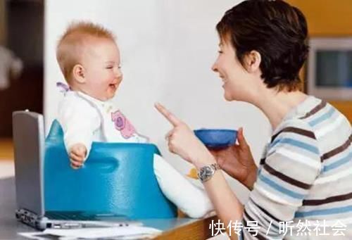 小宝宝|小宝宝什么时候才能听懂大人说话?这个月龄,父母就要“慎言”了