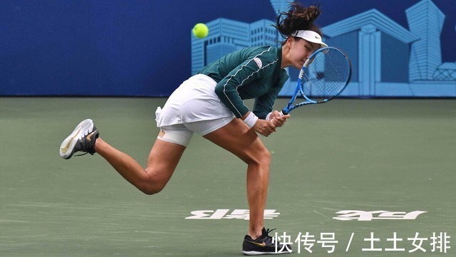 王欣瑜|10连胜!中国网球女双2-1爆冷2号种子挺进决赛,力争豪取三连冠