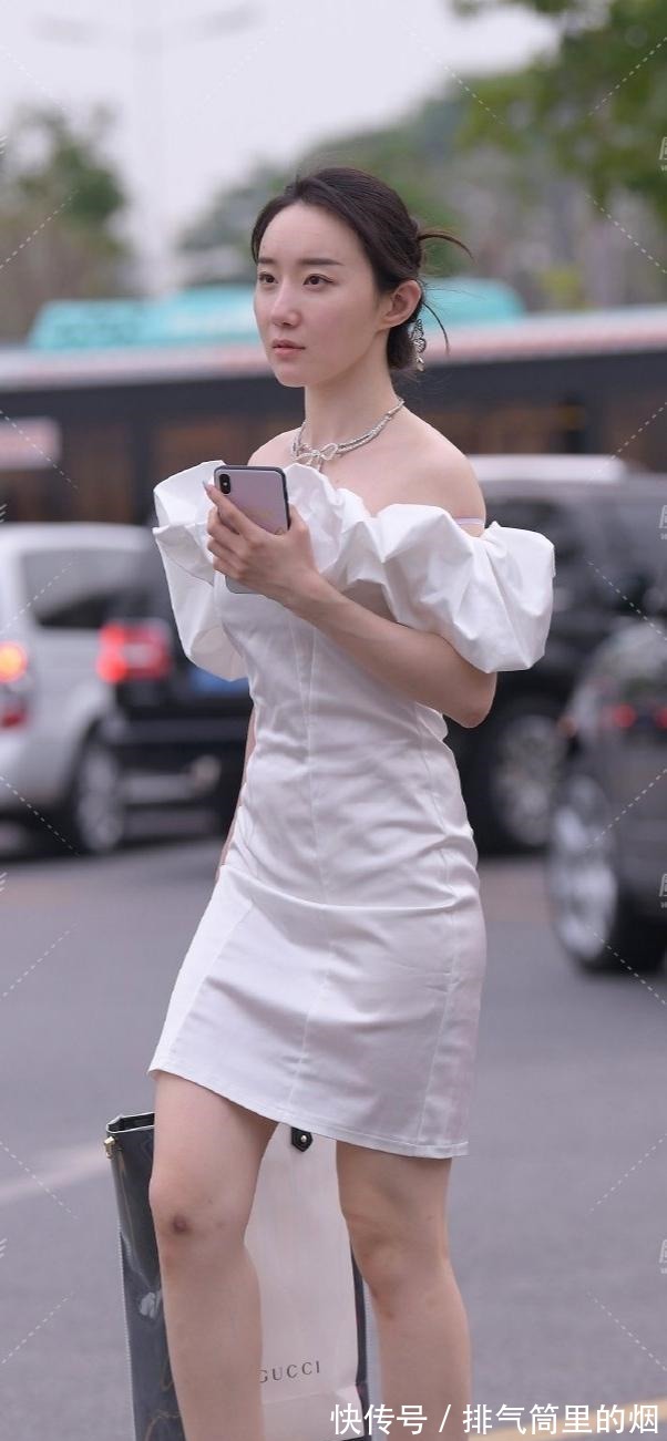 包臀裙 活泼减龄的包臀裙塑造出时尚新颖的穿搭,秀出高级美感,灵活多变!