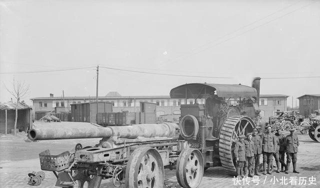 弹药|1919年英军监督德国工人拆毁火炮弹药 战争阴云挥之不去!