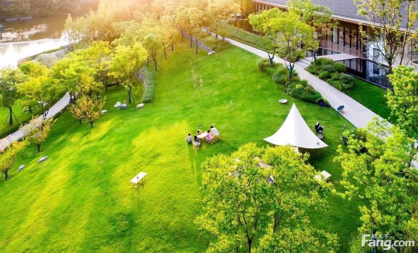 万科|万科·观湖好不好?置业顾问从项目现场发回新组图