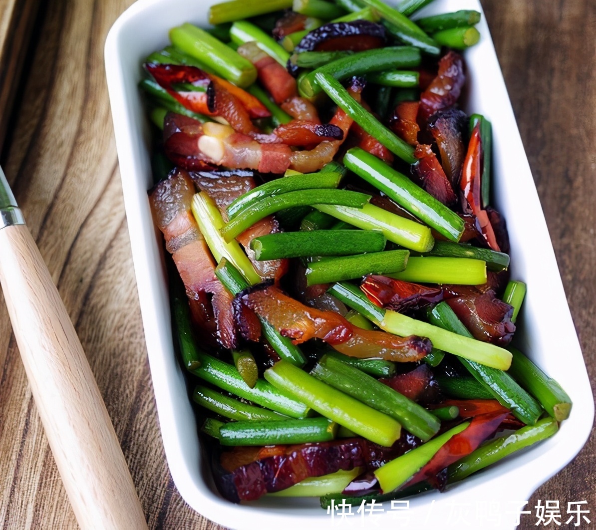 补充气血|人到中年,多吃三种美食,排毒养颜,补充气血,身体棒棒哒