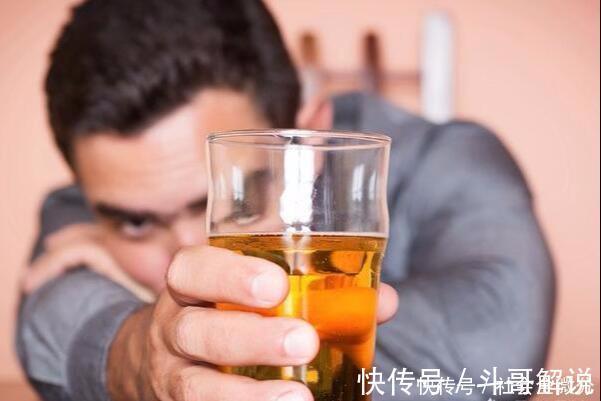 乙醛|喝酒对血压到底有啥影响，高血压究竟能否喝酒这篇讲的很明白