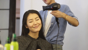 头发自然干和吹干,哪个更好?很多人都搞错了