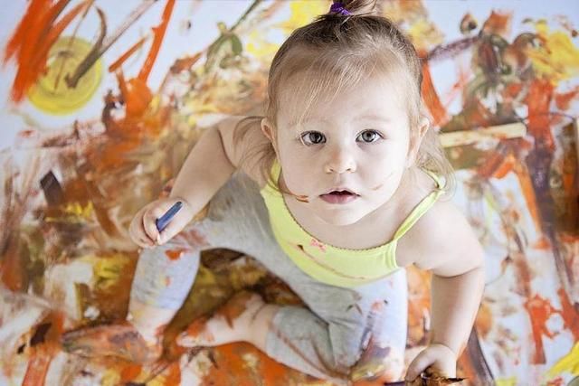 孩子|孩子摔倒究竟扶不扶？家长这三种态度决定孩子三种不同性格！