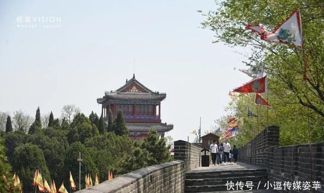 连天|长城连海水连天，人上飞楼百尺巅