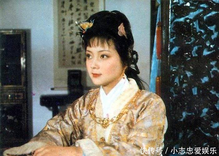 摧残|林黛玉为什么会犯错?她对宝钗的一句话,道出了贾府对自己的摧残