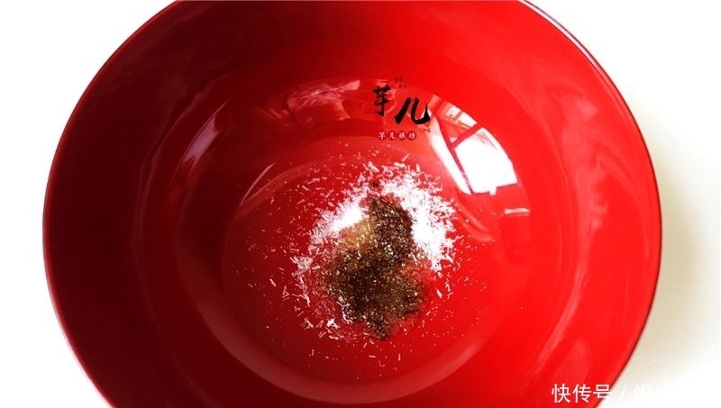  最好吃经典的牛肉面做法，汤汁鲜美浓稠，牛肉软烂入味，太过瘾