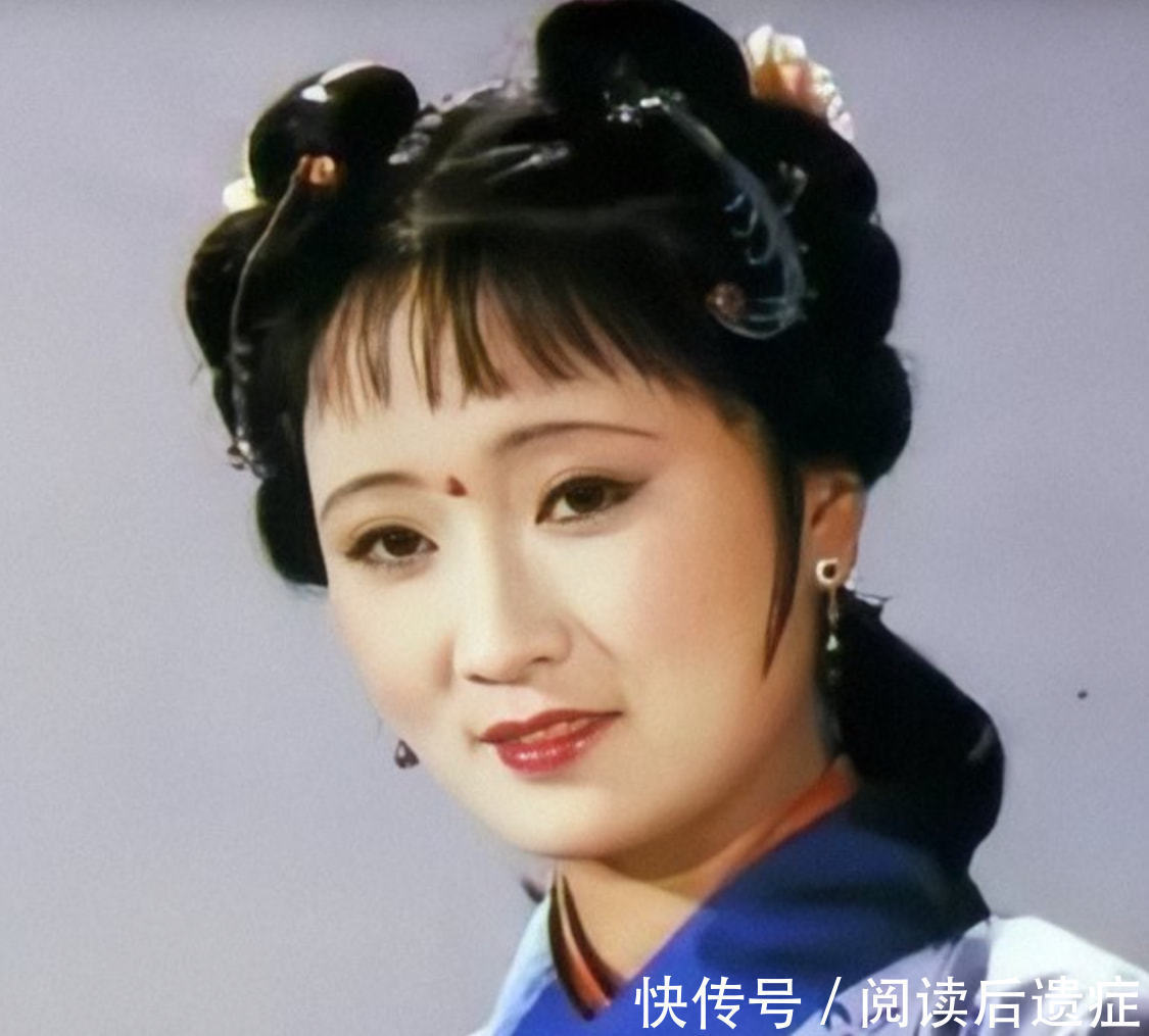 贾宝玉@香菱问宝玉晴雯“什么病”,太天真