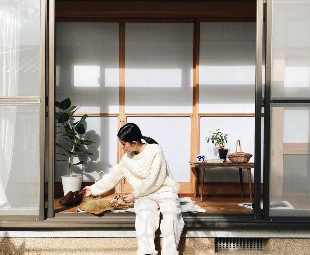 单身公寓|日本小姐姐30㎡单身公寓，房子小是其次，但生活必定要有小院子