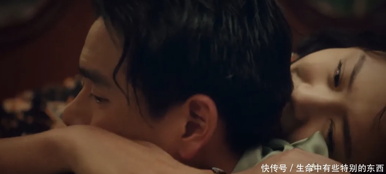  堕落|《第一炉香》：张爱玲23岁的成名作，讲透女大学生的堕落与贪婪