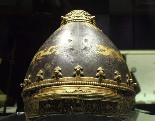 朱棣|收藏家国外寻宝,买回来一件头盔,研究后发现和朱棣有关