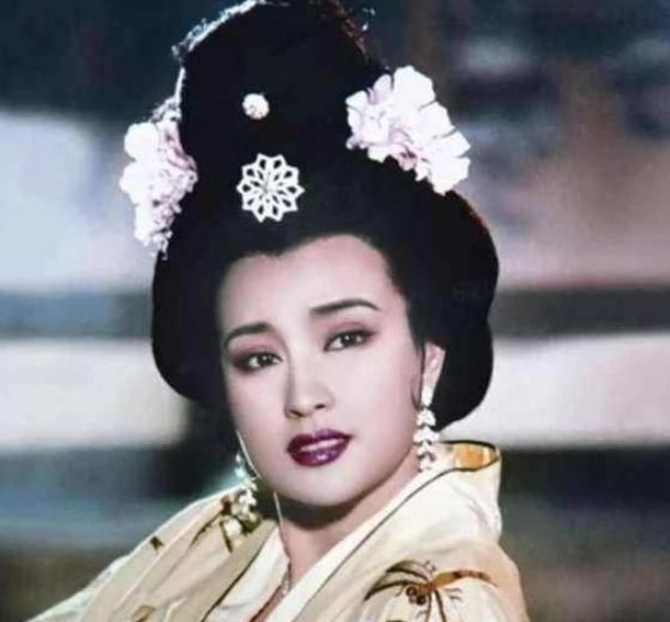 武则天的墓前有61个无头石人,千百年来无人明白,结果却被两个农民破解