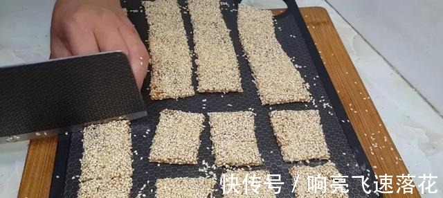 糯米水|芝麻糯米粉这样做,大勺一搅,做出好吃的软糖片,平时待客全靠它!