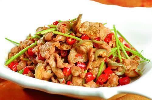 养颜|中年人不妨多吃3种食物,排毒养颜、滋润身体,早吃早好!