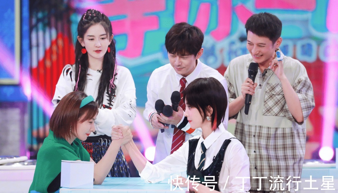 继谢娜官宣复工后,杜海涛时隔3个月首次营业,发文为新节目做宣传