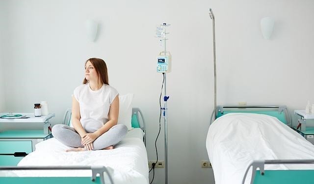 精子|俩姐妹同时生娃，宝宝却出奇的像，亲子鉴定后俩人从此“绝交”