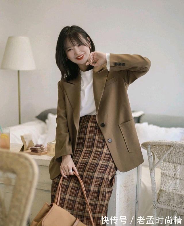 小个子 秋季穿搭需要一件合适的外套,只要穿对了,高级感满满