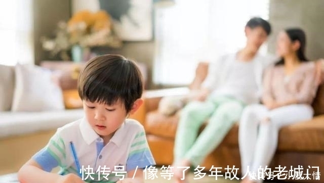 自律性|“妈妈，我就玩两分钟”，父母的两种回应，成就了两种不同的人生