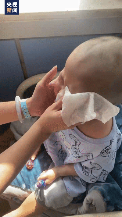 小宝宝|“还是很漂亮啊！”3岁患癌男孩的安慰，看哭了