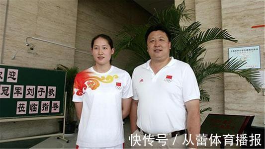 恩师|奥运冠军不仅赠恩师百万豪车,还以身相许,母亲赞同她这样报恩