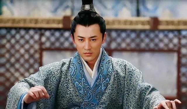 始皇帝|秦朝亡于始皇帝,汉朝亡于汉武帝,为什么说秦皇汉武才是真正的亡国之君?