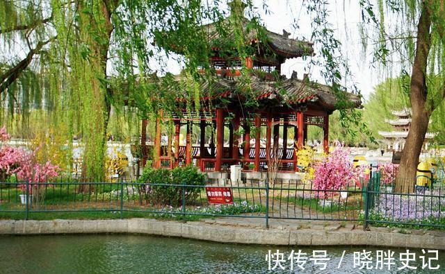 下联!5个流传千古的对联,水平有目共睹,期待你的欣赏