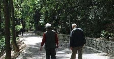 控糖|80岁老人患糖尿病四十年,却说控糖其实并不难,两样东西尽量少碰