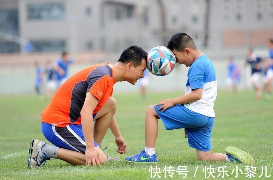 小林|夏季高温再难受，这4件事也不要对孩子做，家长别不当回事