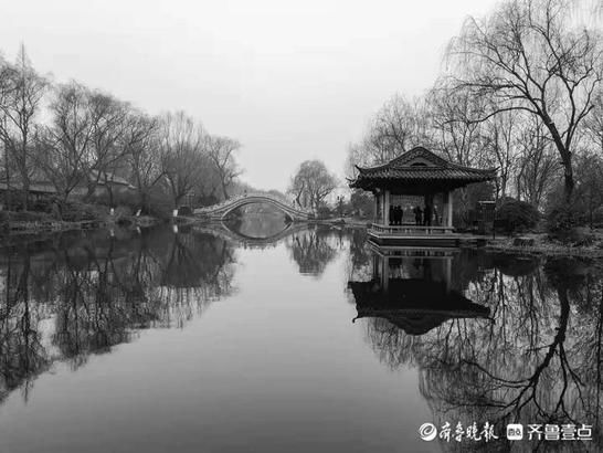 再拍大明湖，风景这边独好