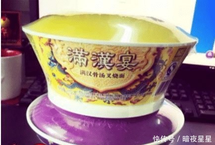 这款40元的泡面, 配料选用“它”代替牛肉, 这次康师傅真的输了!