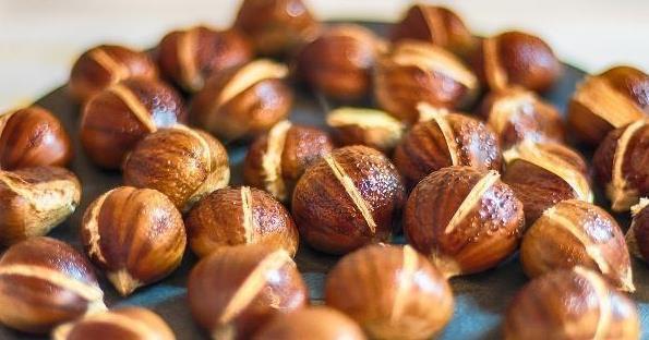 黄曲霉毒素|中医刘提醒：少吃3种“伤肝”食物，不然健康会亮起“红灯”！