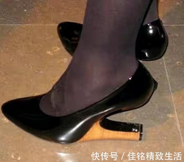 设计$22个奇葩设计,荡秋千式马桶,上厕所也要技术!