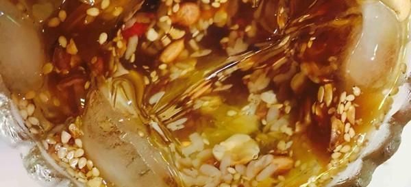 晶莹剔透|中国人“吃腻了”的食物,却成了外国人的奢侈品,还取名雨滴蛋糕